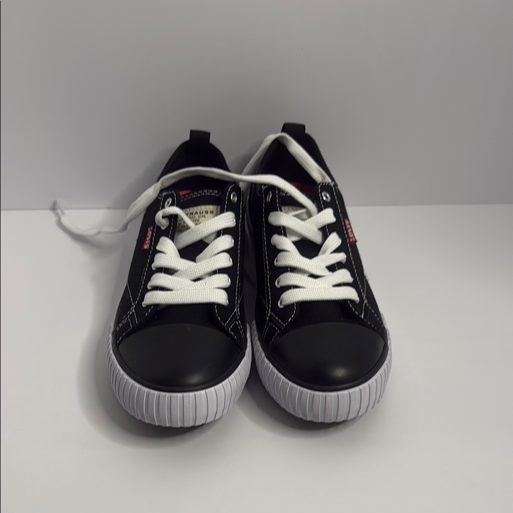 Levi's Men's Black/White Canvas Low-Top Lace-Up Sneakers Round Toe US 7